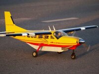 B-Ware Cessna 208 Grand Caravan gelb 1650mm Risse in...